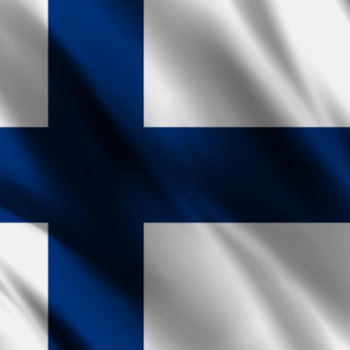 bandeira-da-finlandia-acenando-abstrato_183326-87